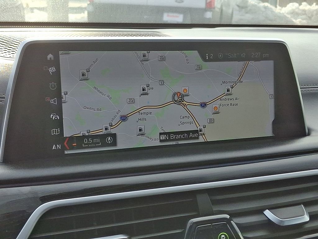 Used 2019 BMW 750i w/ Luxury Rear Seating Package image 17