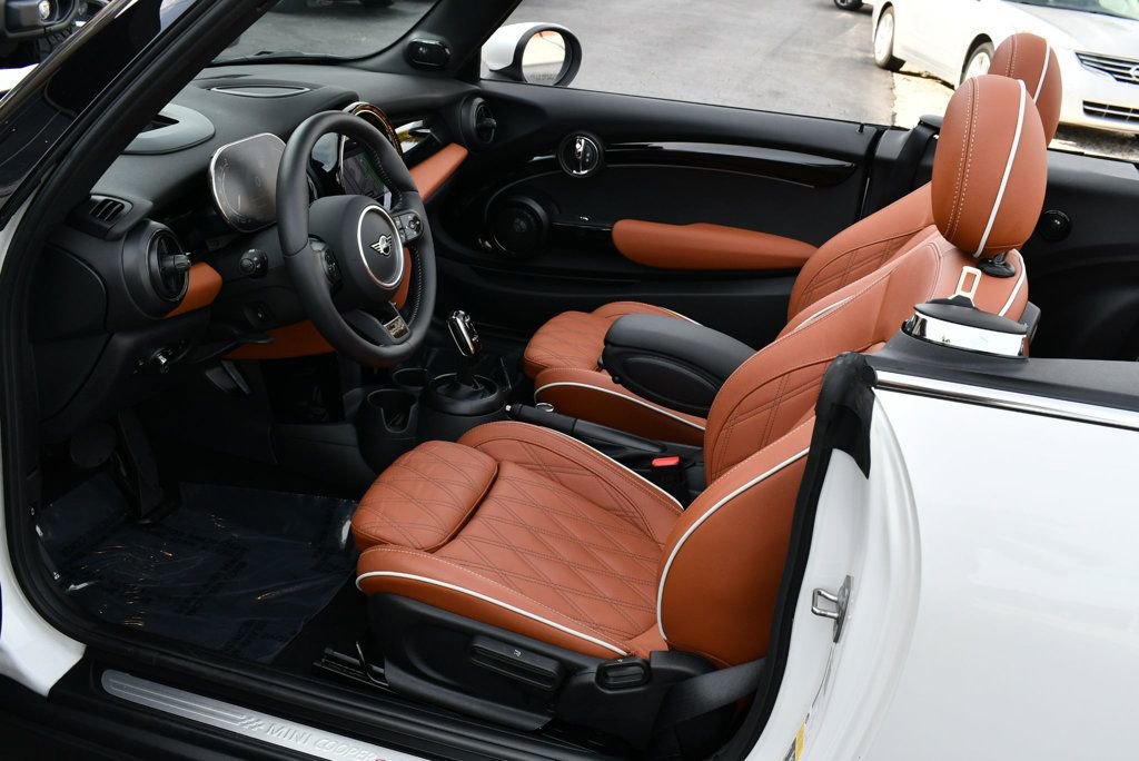 Used 2023 MINI Cooper S image 14