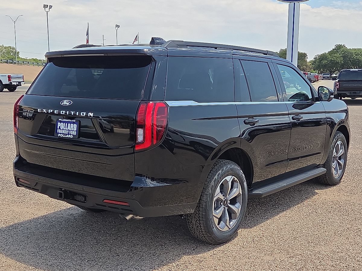 New 2027 Ford Expedition Active AWD/4WD image 4