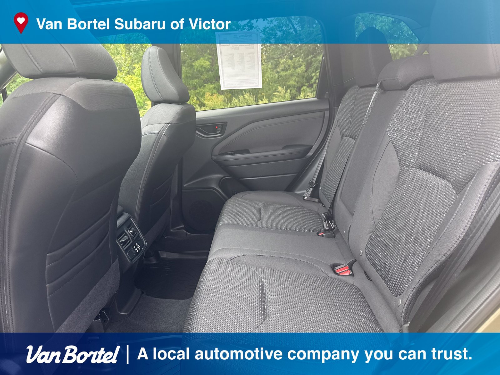 Certified 2025 Subaru Forester Premium AWD/4WD image 22
