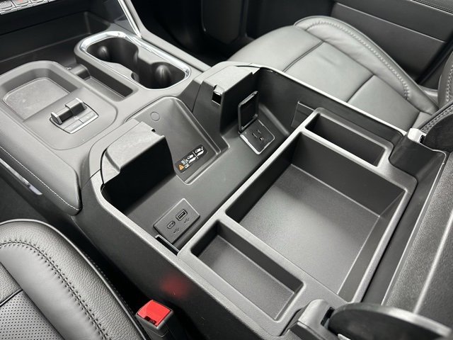New 2026 GMC Sierra 3500 Denali w/ Denali Reserve Package image 25