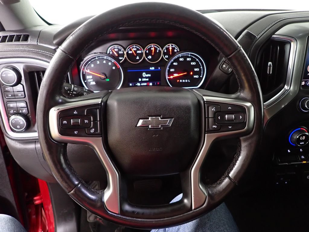 Used 2021 Chevrolet Silverado 1500 RST AWD/4WD image 23