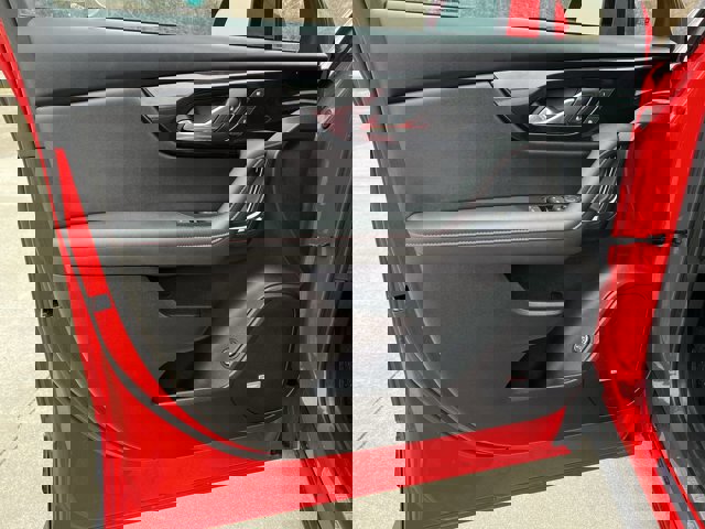 Used 2023 Chevrolet Blazer RS w/ Enhanced Convenience Package image 23