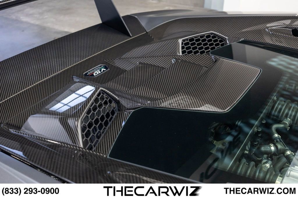 Used 2023 Lamborghini Huracan Tecnica RWD image 31