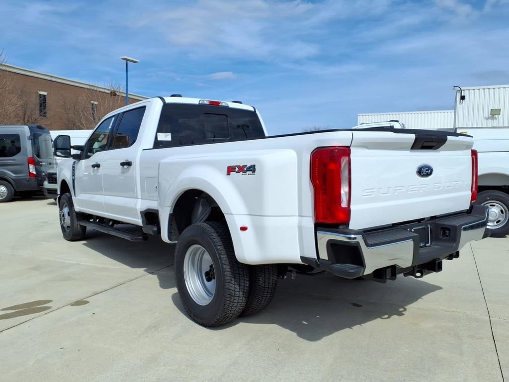 New 2026 Ford F350 XLT AWD/4WD image 7