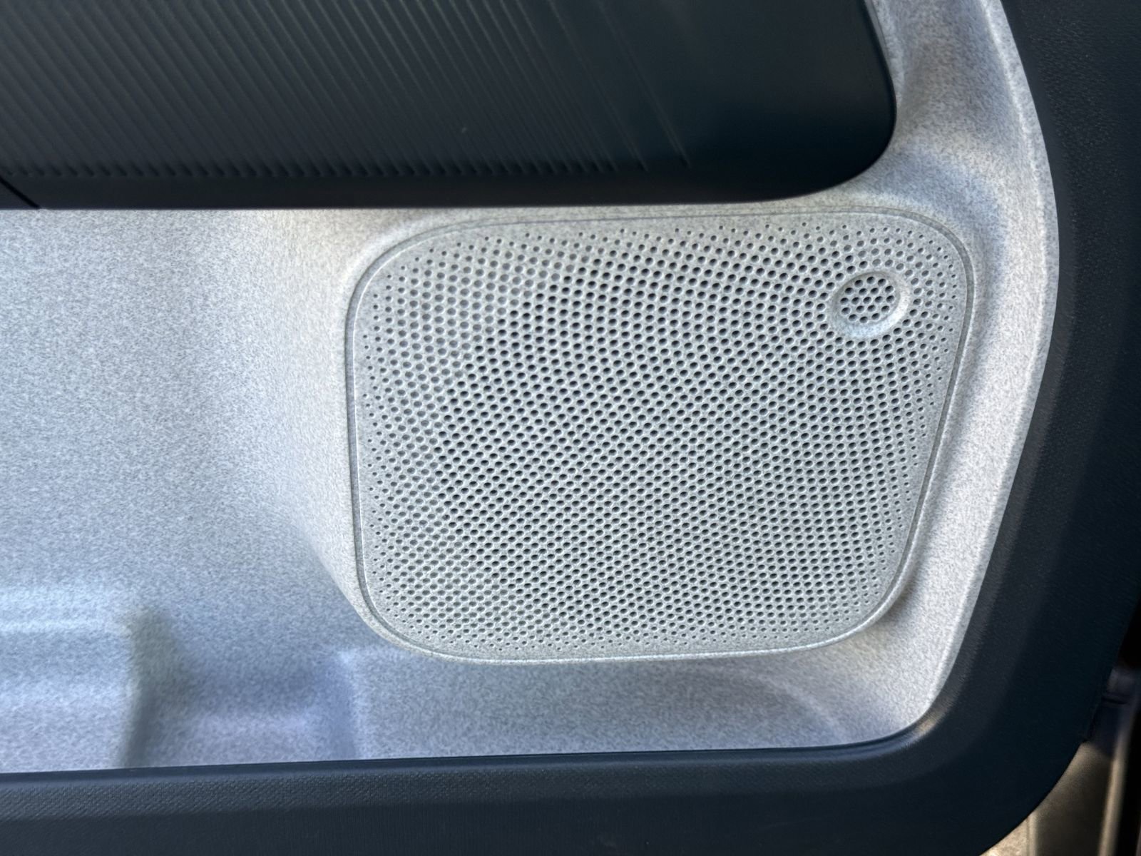 Certified 2024 Ford Maverick XLT image 18