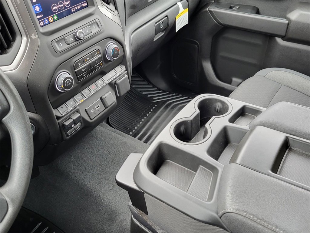 Used 2025 Chevrolet Silverado 2500 Custom w/ Custom Value Package image 27