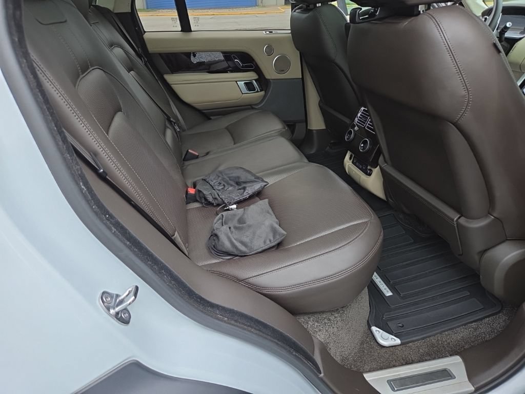 Used 2019 Land Rover Range Rover HSE AWD/4WD image 14