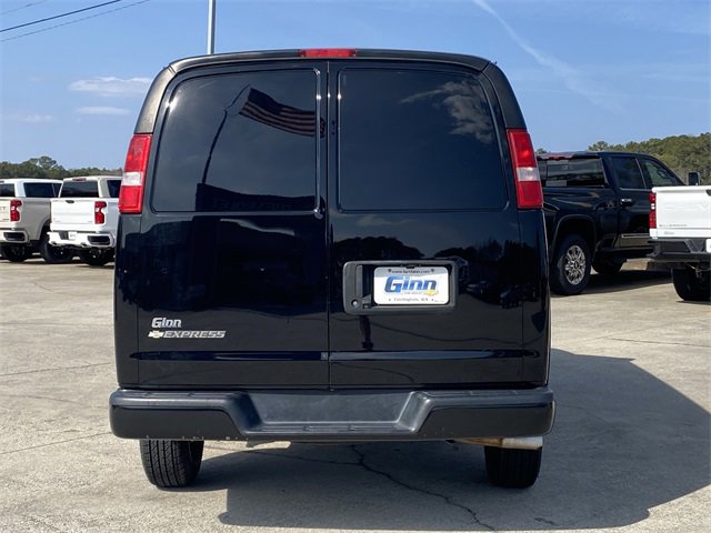 Used 2021 Chevrolet Express 2500 w/ Driver Convenience Package image 5