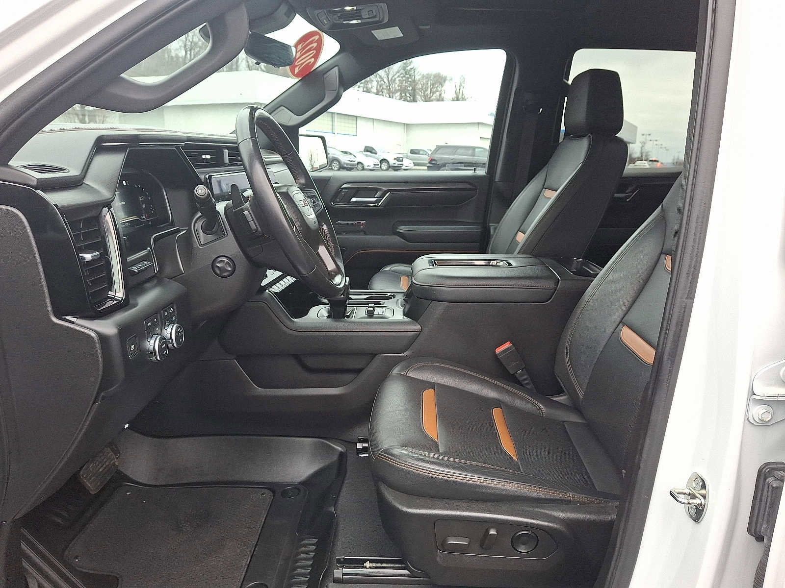 Used 2022 GMC Sierra 1500 AT4 w/ AT4 Premium Package image 13