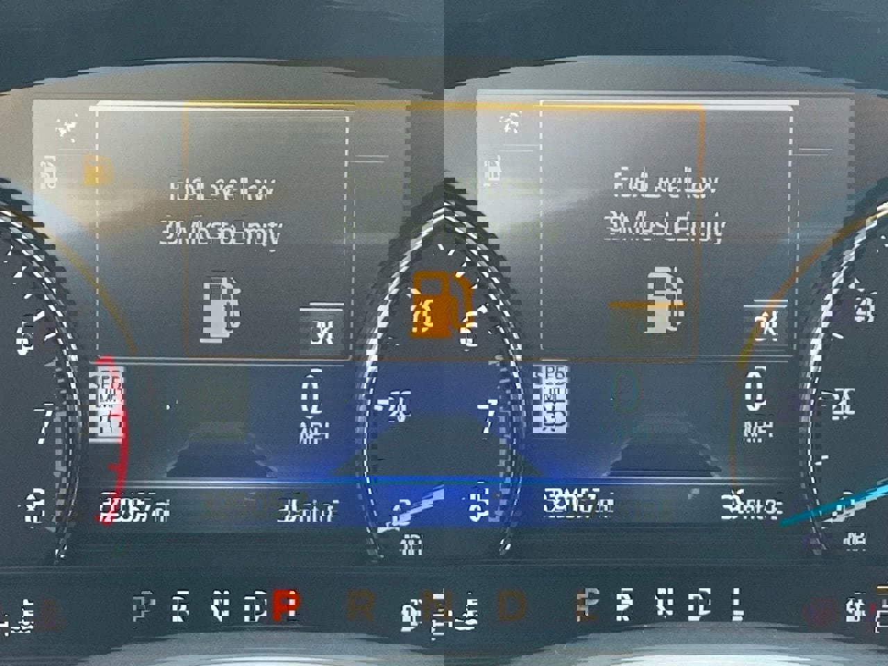 Used 2022 Ford Explorer XLT w/ Equipment Group 202A image 10