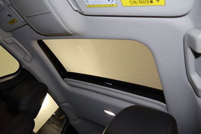 Used 2023 MAZDA CX-30 AWD 2.5 S w/ Premium Package image 23