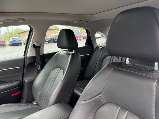Used 2023 Hyundai Sonata Limited w/ Cargo Package FWD image 9