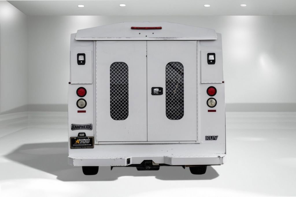 Used 2017 Ford Transit 350 138 w/ Interior Upgrade Package image 7