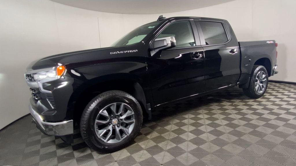 New 2026 Chevrolet Silverado 1500 LT w/ Protection Package image 6
