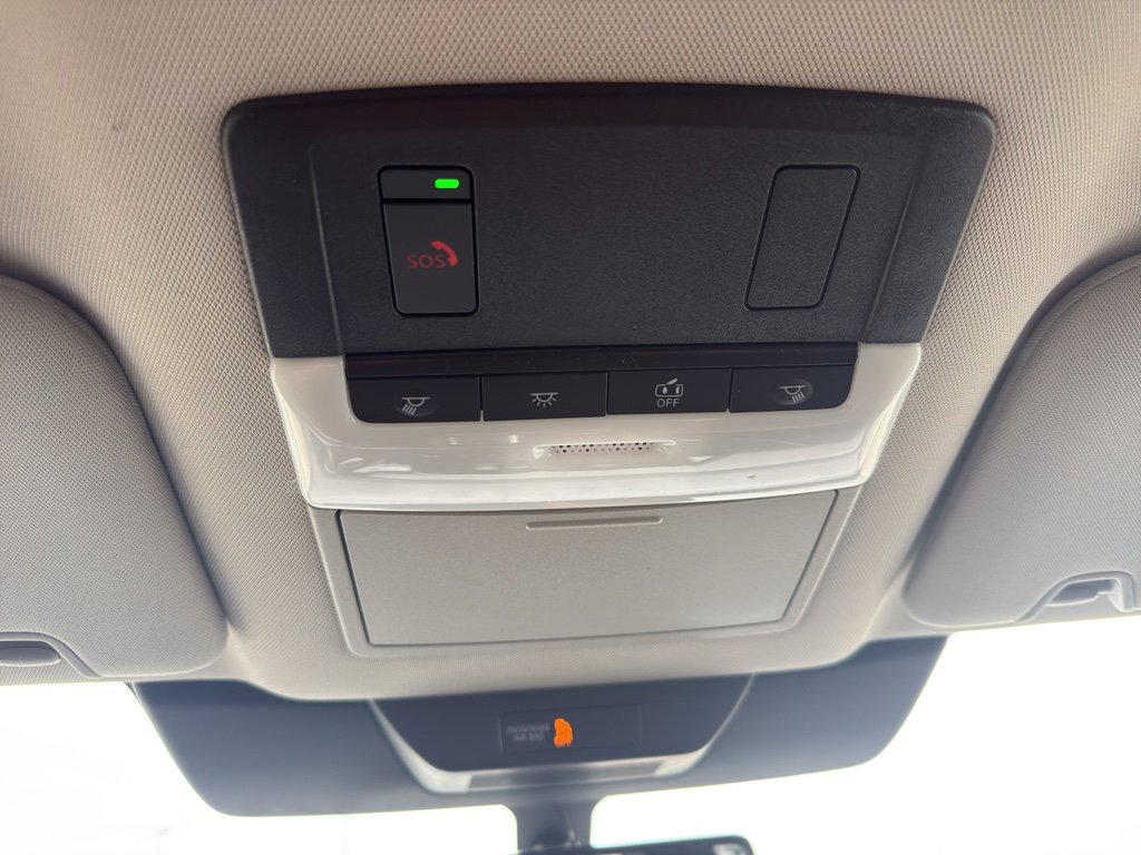 Certified 2024 Nissan Pathfinder SL w/ Black Appearance Package image 23