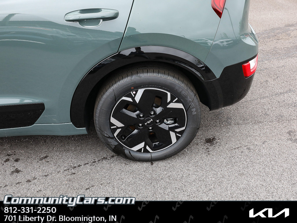 New 2026 Kia Niro Wind FWD image 4