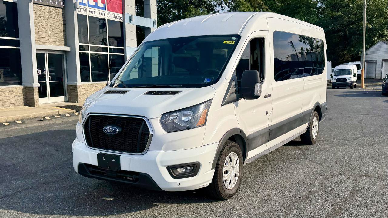 Used 2024 Ford Transit 350 XLT RWD image 2