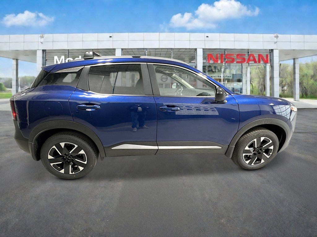New 2027 Nissan Kicks SV AWD/4WD image 6