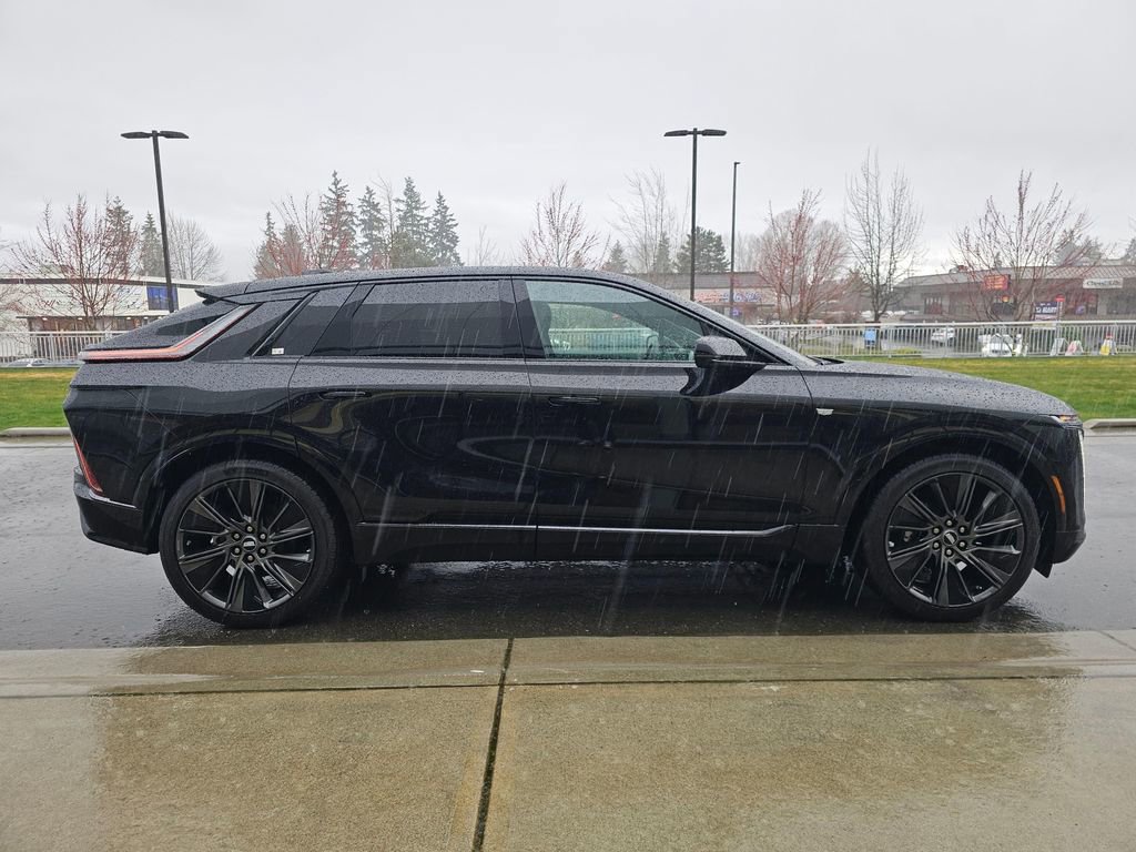 New 2026 Cadillac Lyriq Signature Sport w/ Nappa Leather Package image 8