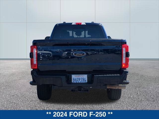 Used 2024 Ford F250 Lariat w/ Lariat Ultimate Package AWD/4WD image 4