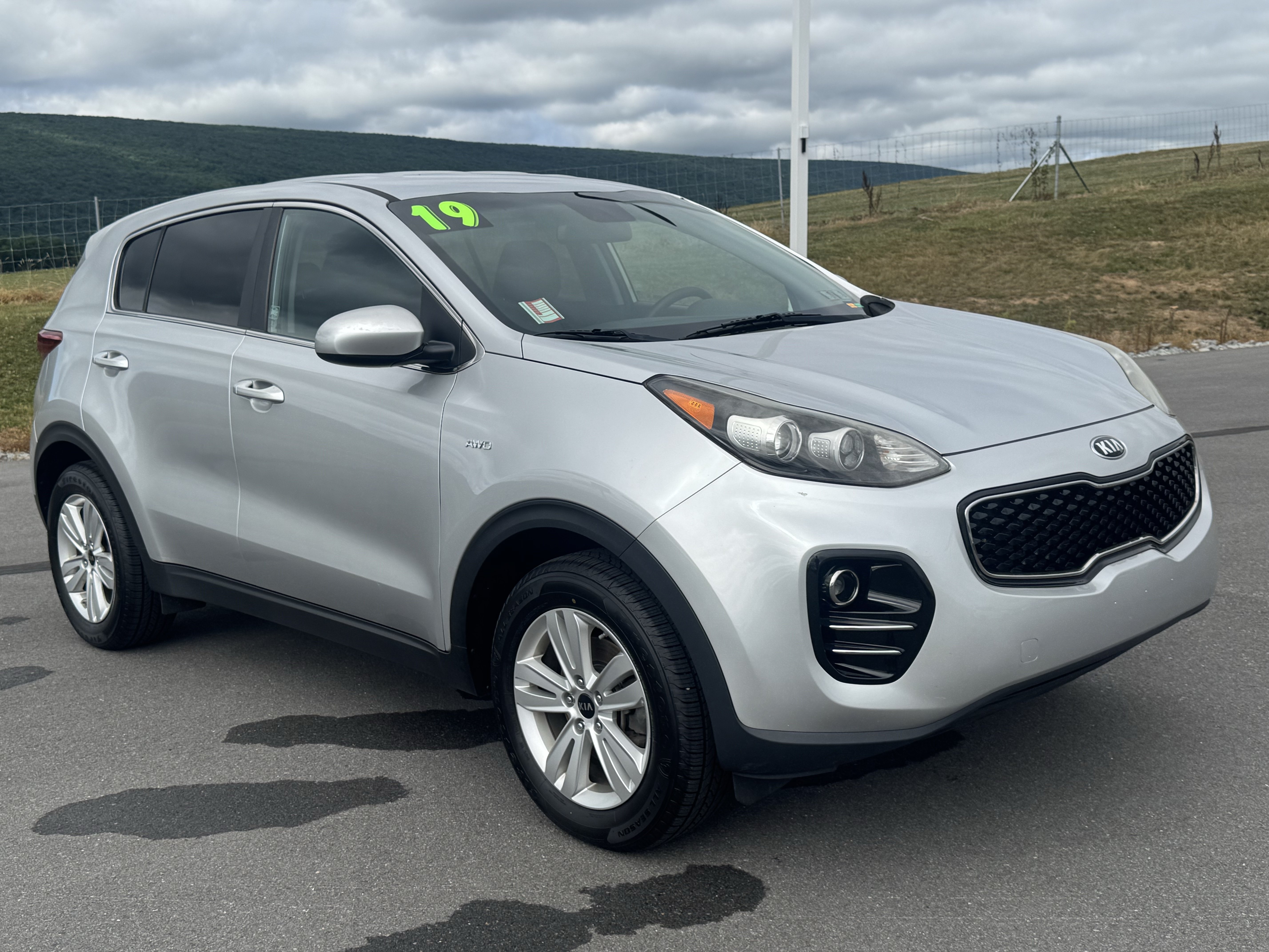 Used 2019 Kia Sportage LX AWD/4WD image 1