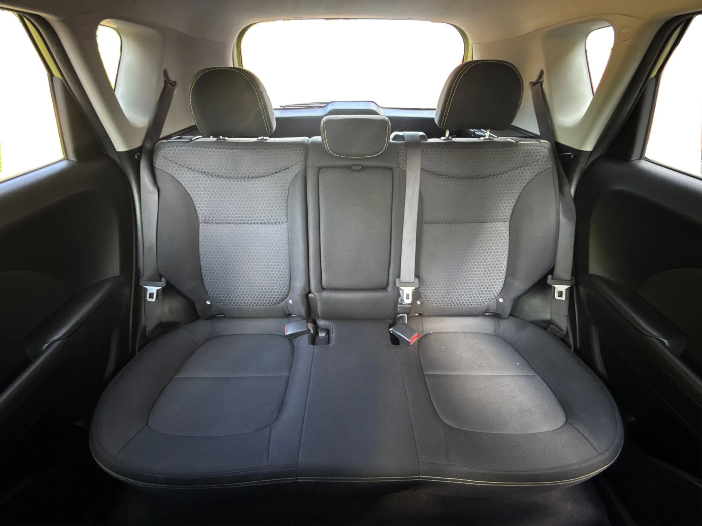 Used 2014 Kia Soul + FWD image 16