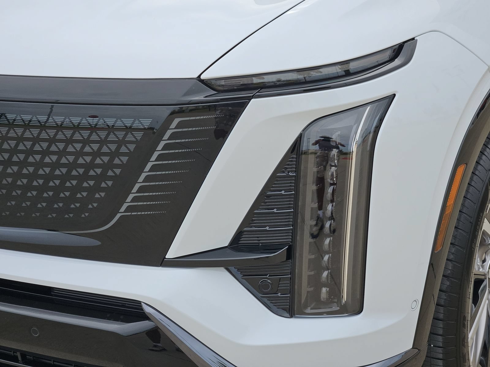 New 2027 Cadillac Vistiq Sport AWD/4WD image 10