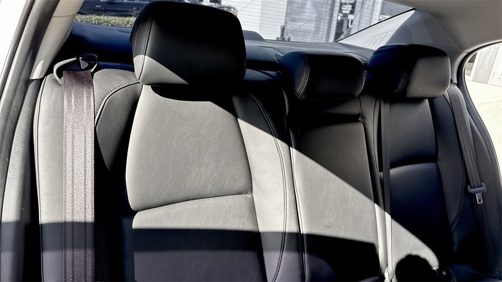 Certified 2022 MAZDA MAZDA3 s image 47