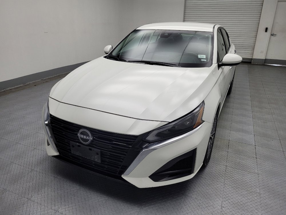 Used 2023 Nissan Altima 2.5 SV image 14