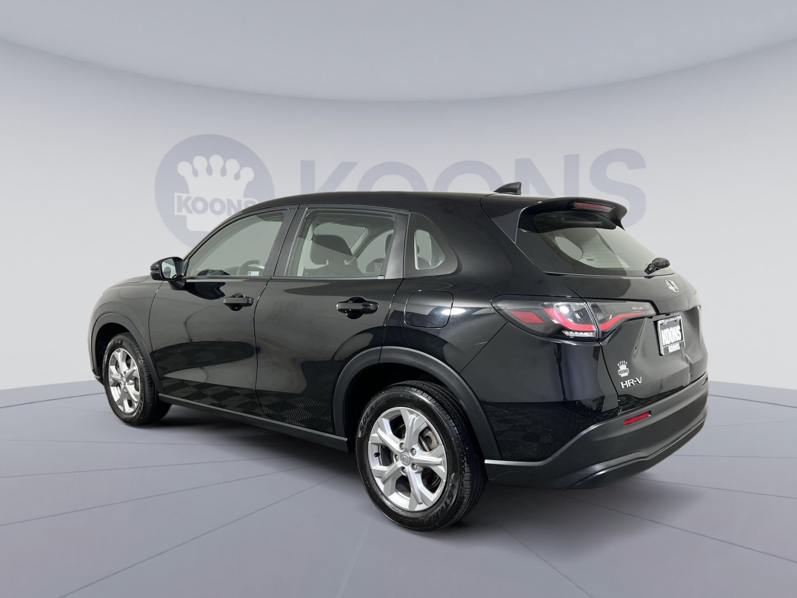 Used 2023 Honda HR-V LX image 8