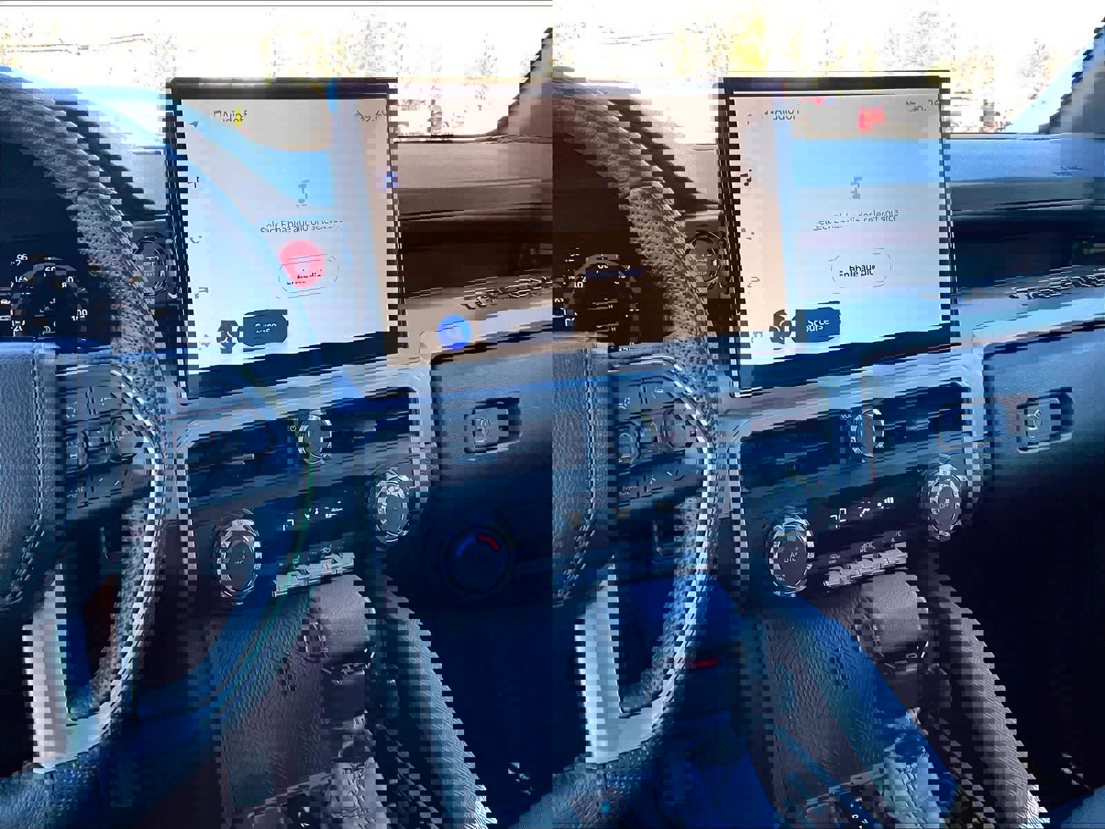 Used 2025 Toyota Tacoma TRD Off-Road image 18