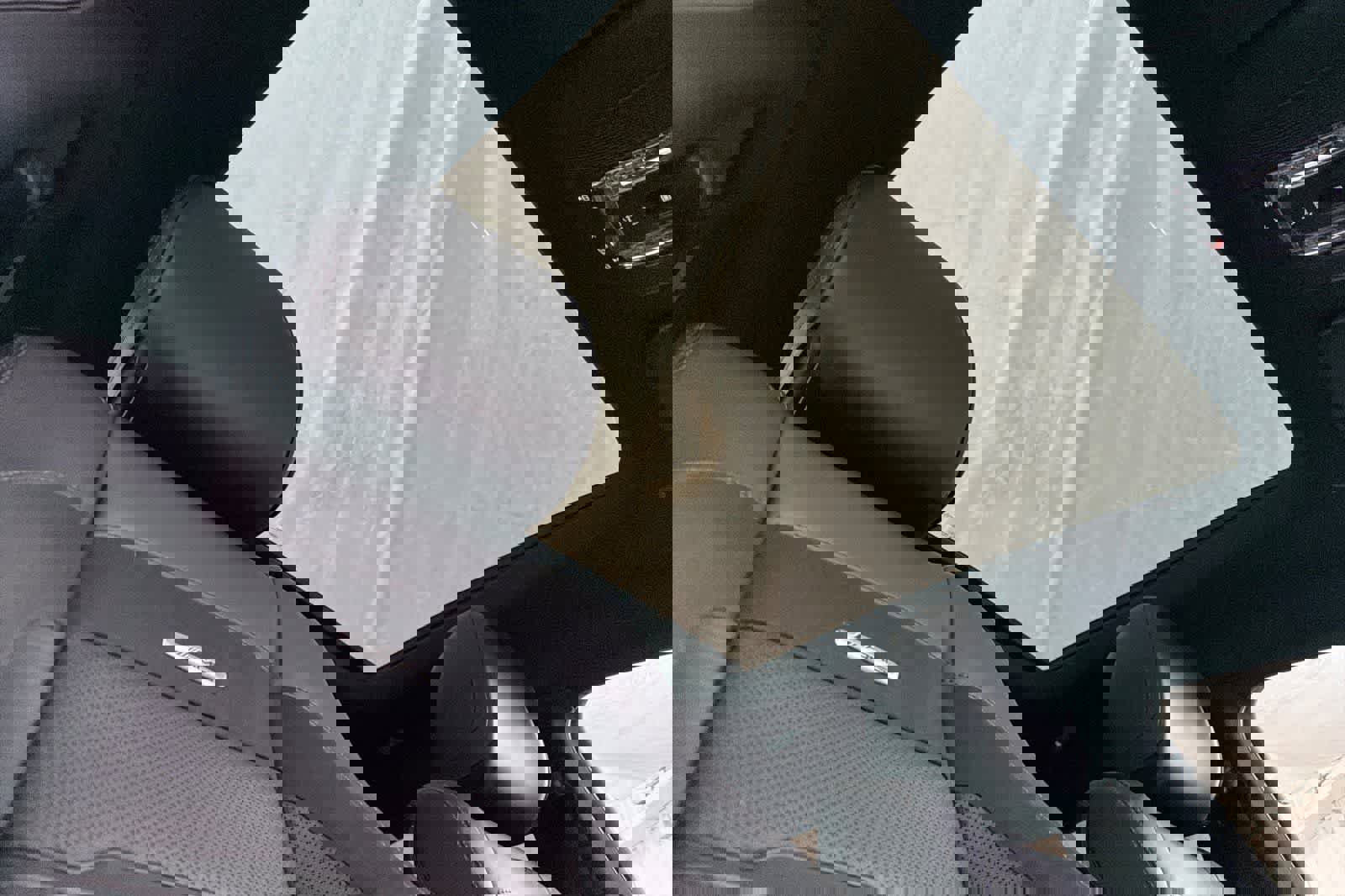 Used 2024 Mercedes-Benz GLE 53 AMG 4MATIC Coupe image 17