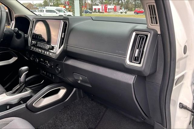 Certified 2025 Nissan Frontier SV w/ SV Convenience Package image 22