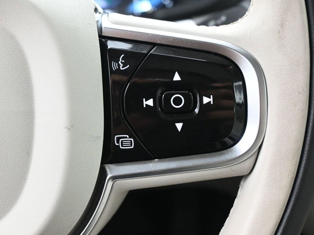 Used 2024 Volvo S60 B5 Ultimate image 19