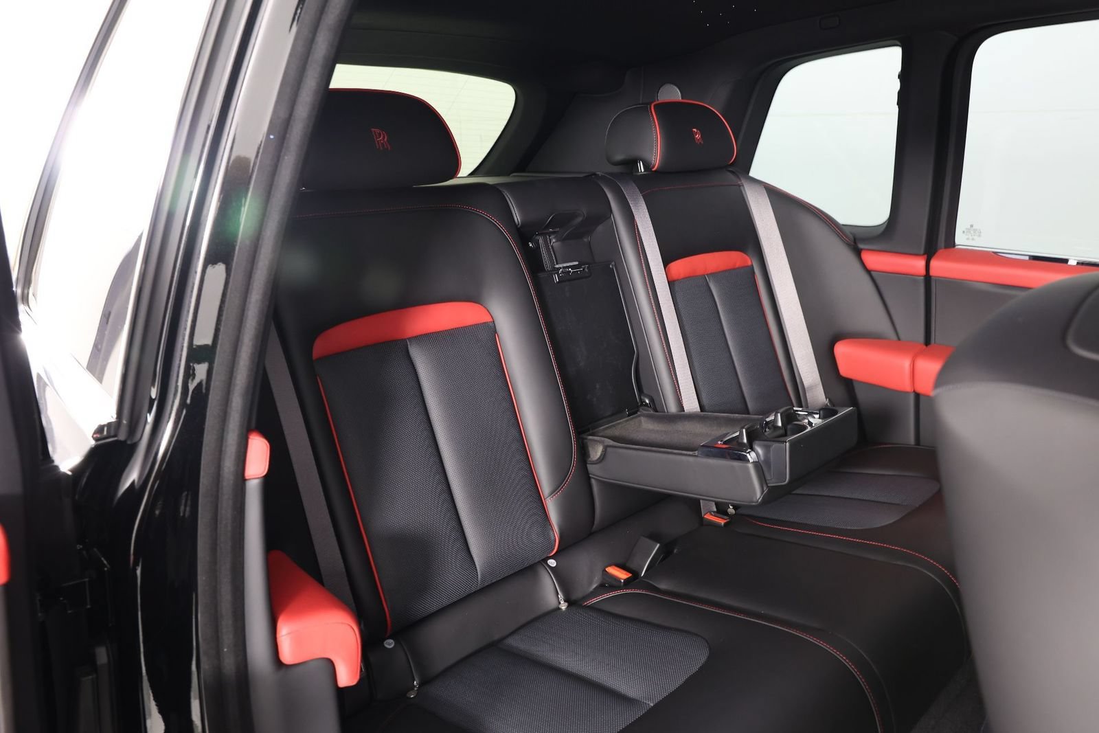 New 2026 Rolls-Royce Cullinan AWD/4WD image 35