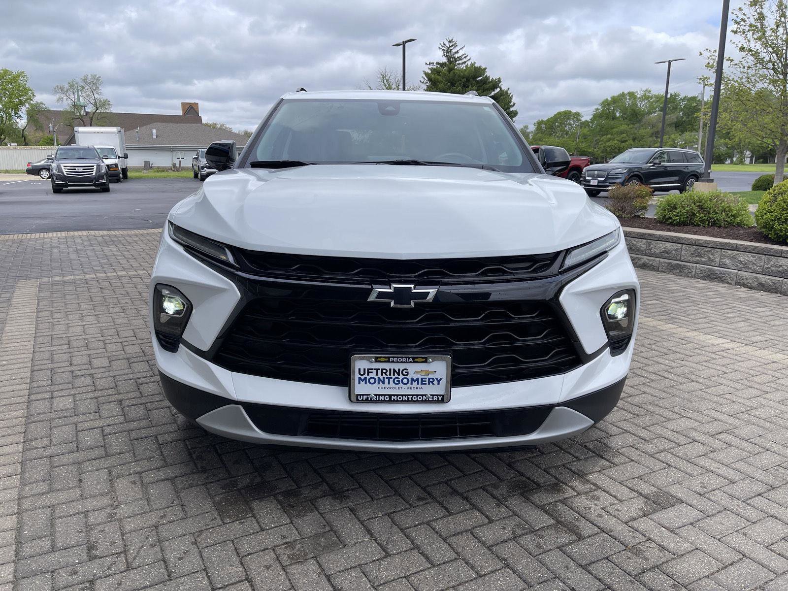 Used 2024 Chevrolet Blazer LT w/ Convenience Package FWD image 8