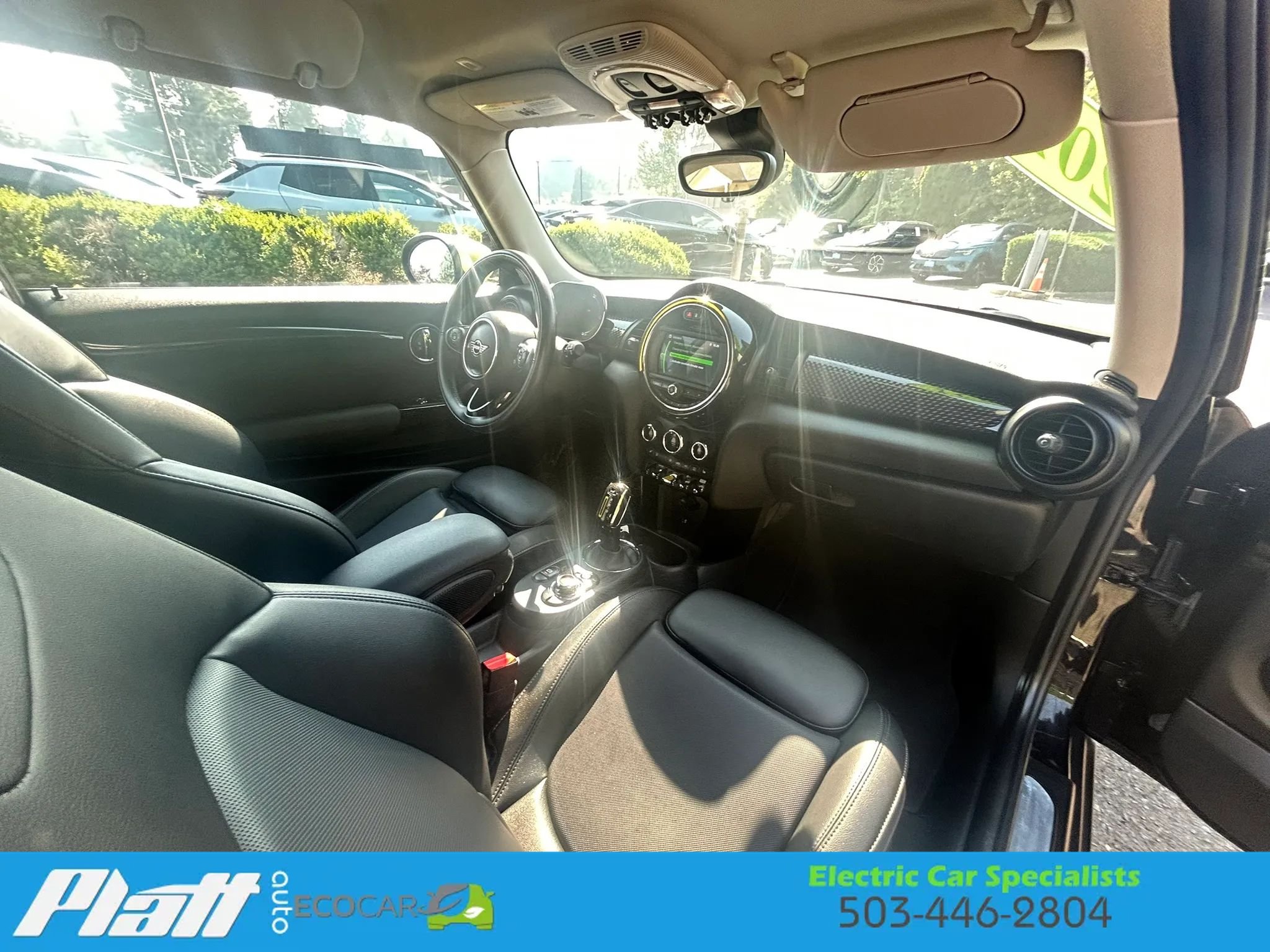 Used 2021 MINI Cooper SE w/ 6.5" Touchscreen Package FWD image 32