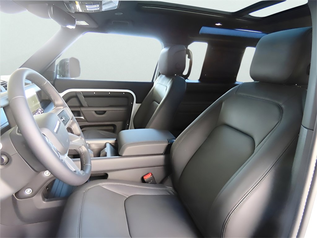 New 2025 Land Rover Defender 90 S image 49