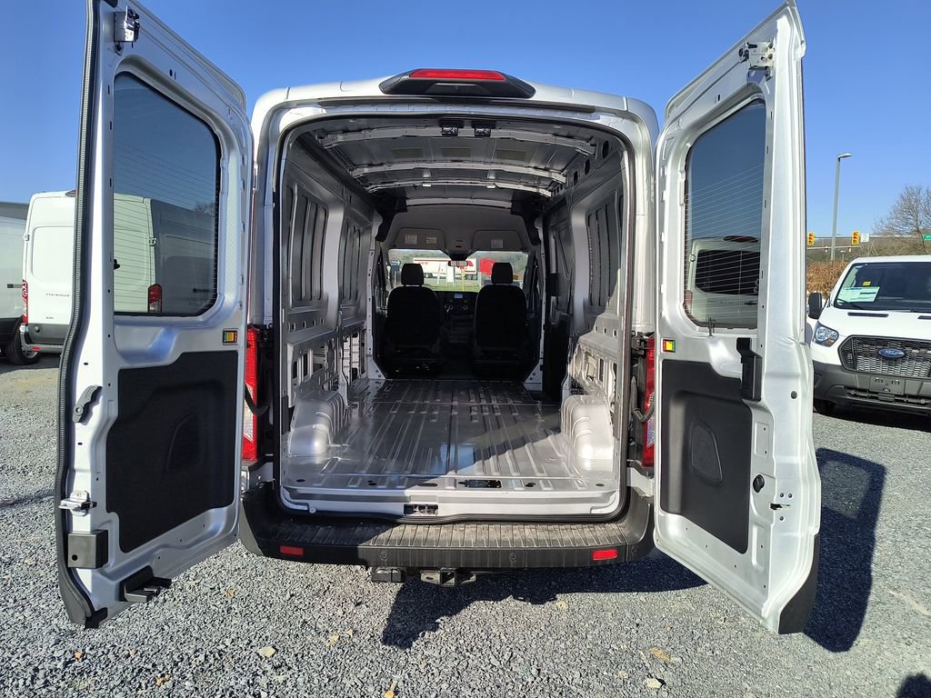 New 2024 Ford Transit 150 148 Medium Roof AWD image 23