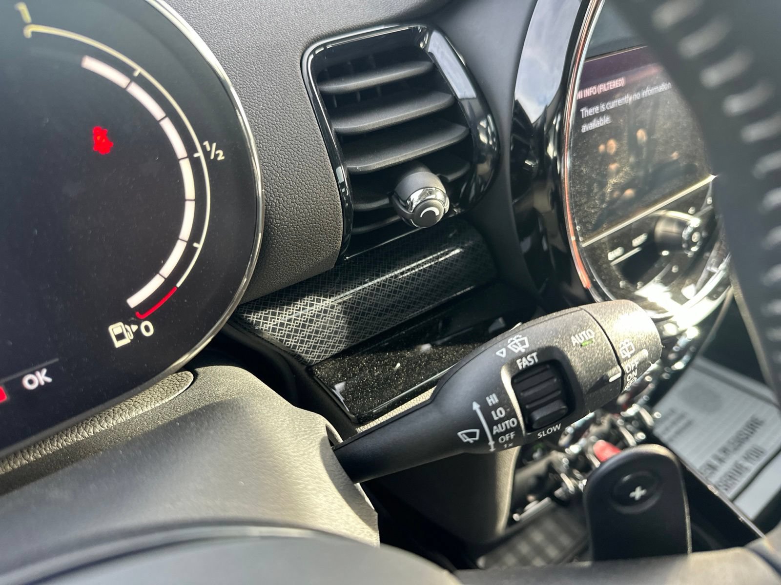 Used 2023 MINI Cooper Clubman S w/ Premium Package FWD image 57