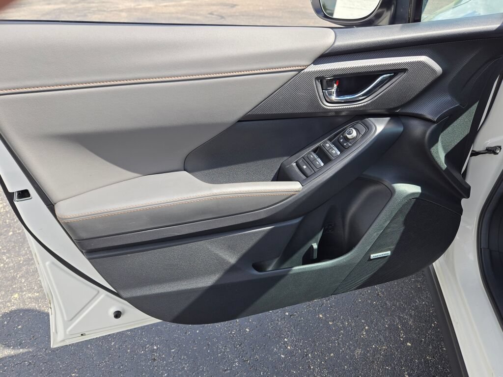 Certified 2024 Subaru Crosstrek 2.5i Limited w/ Crosstrek Mirror Package AWD/4WD image 22