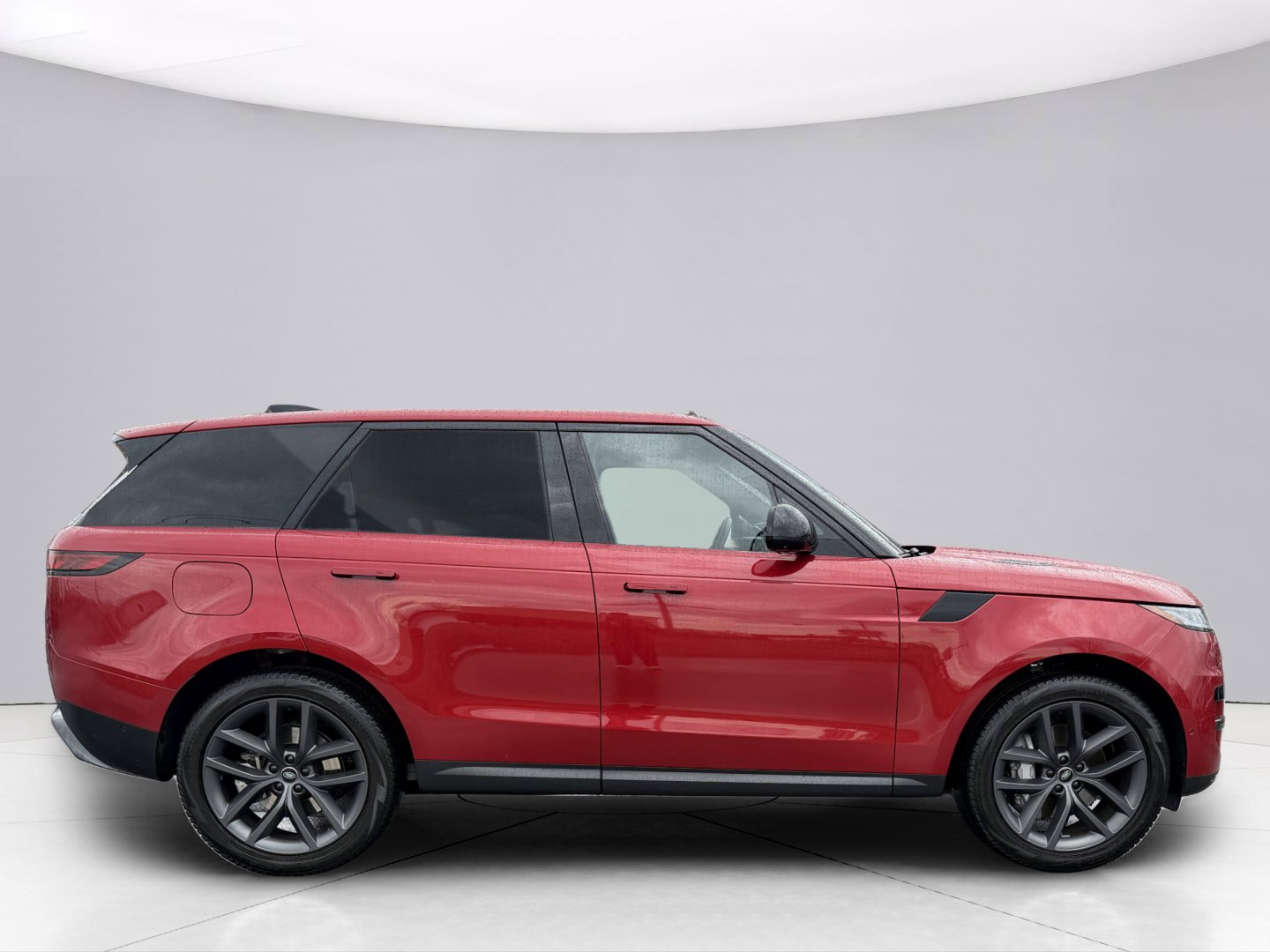 Used 2024 Land Rover Range Rover Sport SE image 15