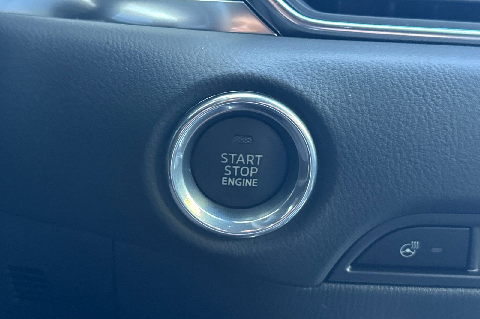 New 2025 MAZDA CX-5 Signature image 21