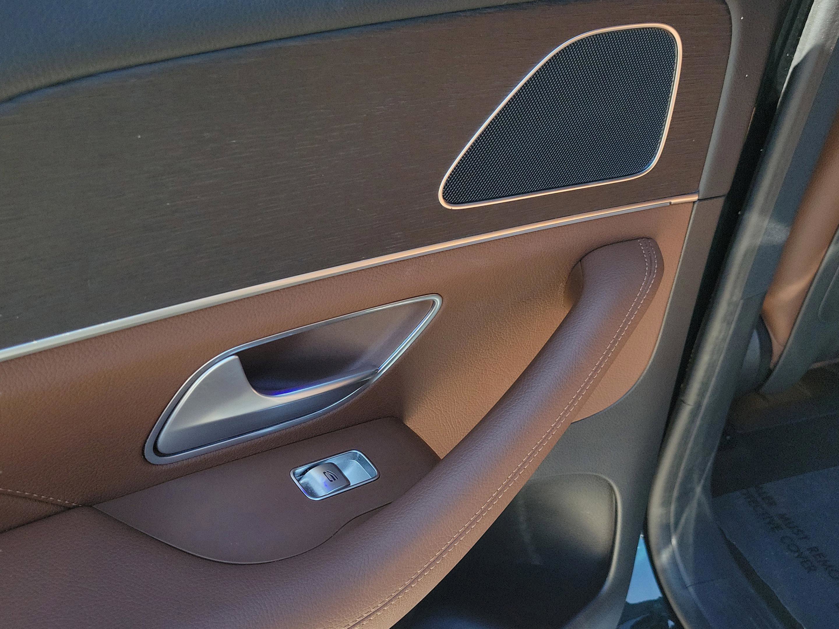 Used 2024 Mercedes-Benz GLE 350 4MATIC image 6