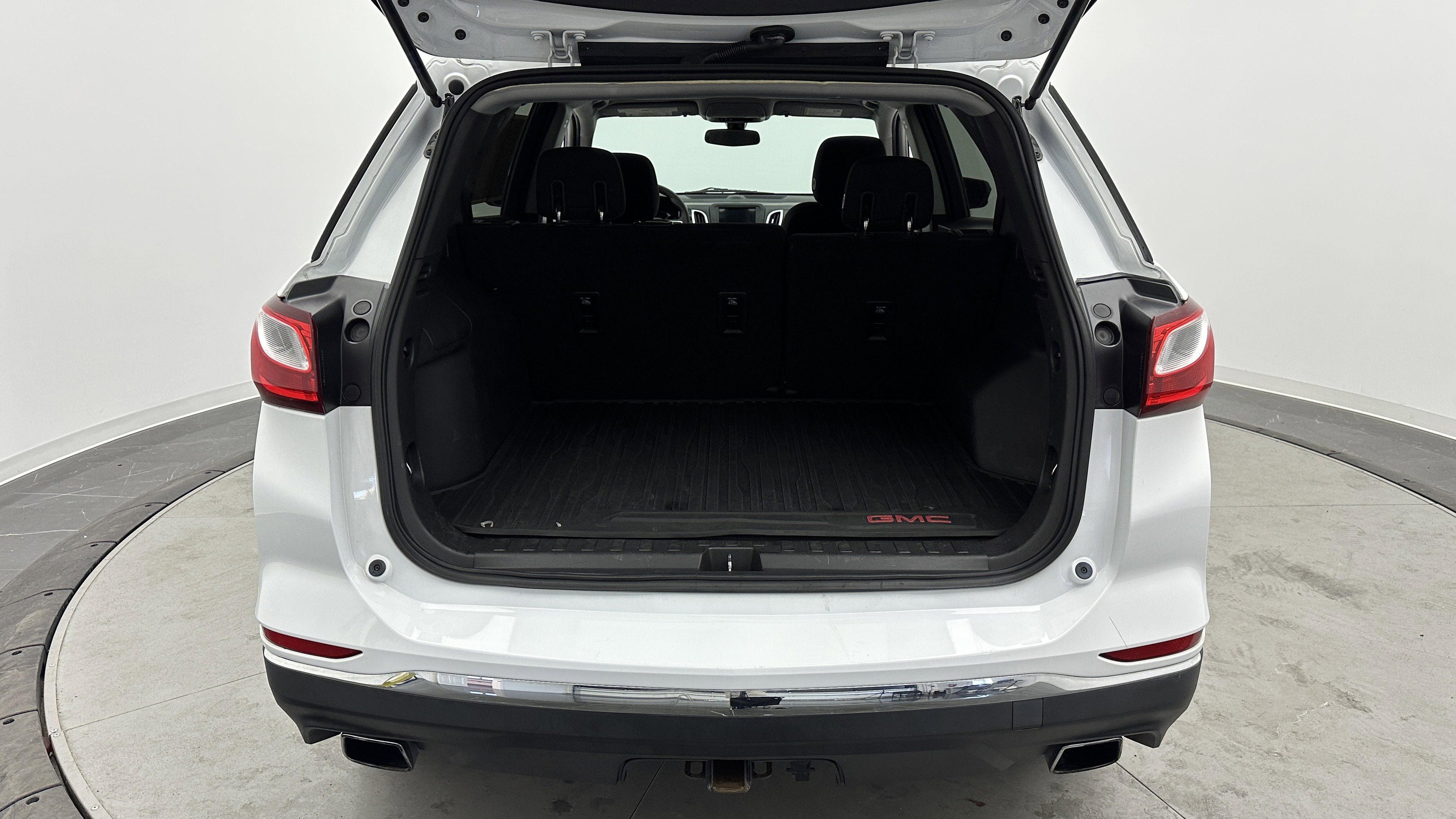 Used 2019 Chevrolet Equinox LT image 28