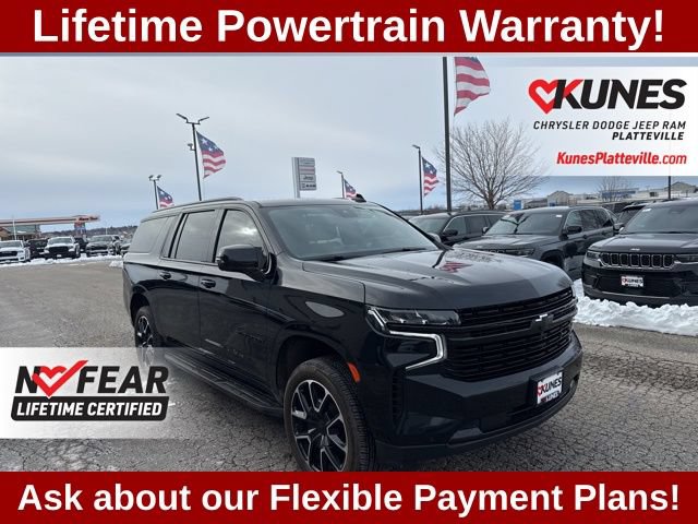 Used 2024 Chevrolet Suburban RST w/ Luxury Package AWD/4WD image 3