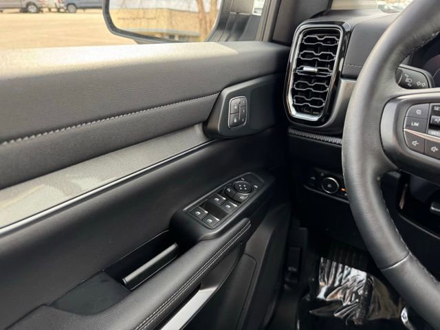 Certified 2024 Ford Ranger Lariat w/ FX4 Off-Road Package image 30