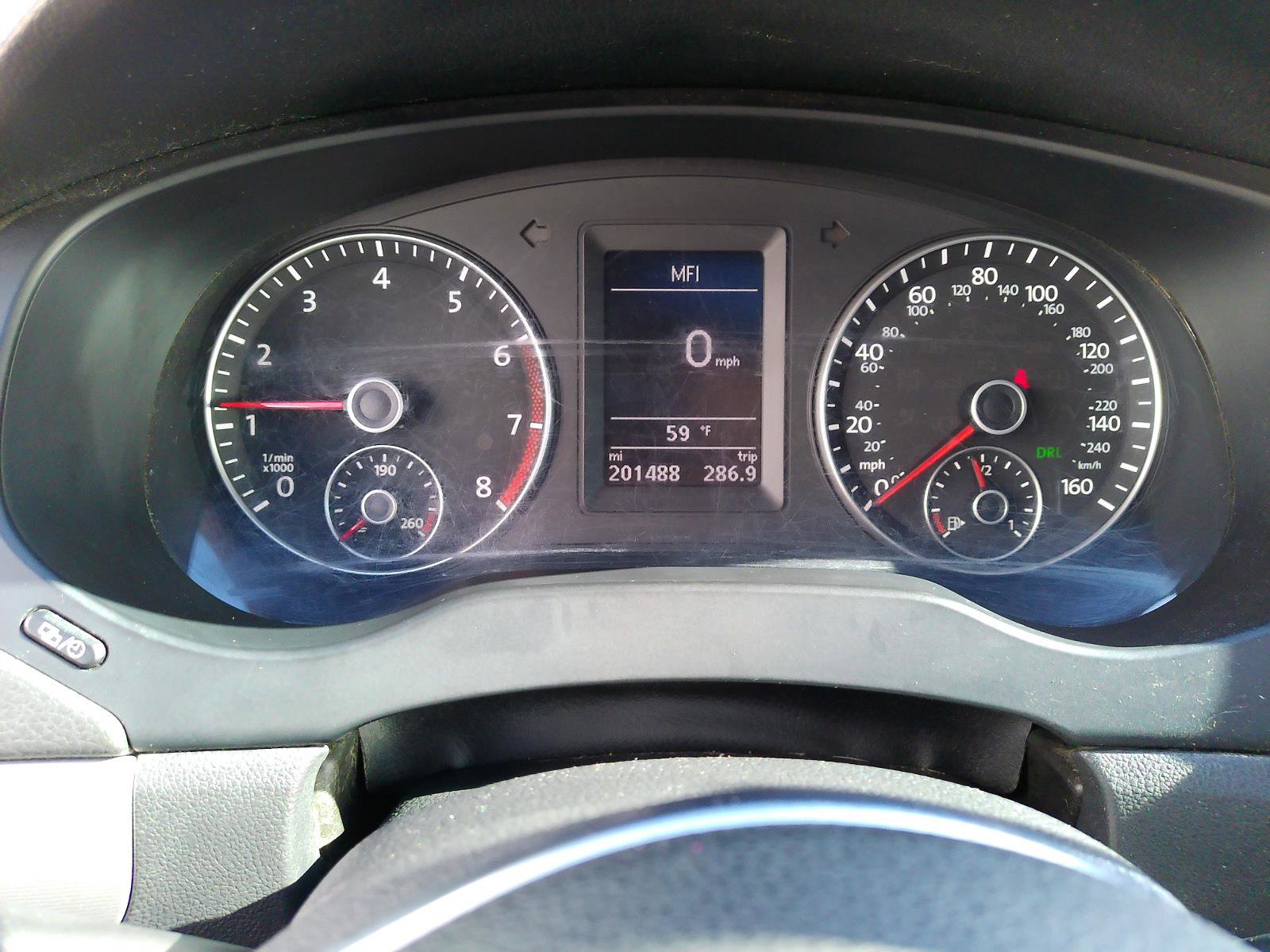 Used 2013 Volkswagen Jetta GLI Autobahn FWD image 23
