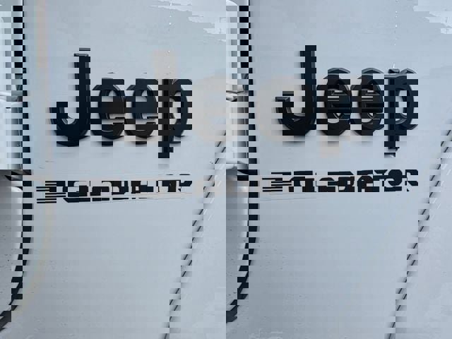 New 2026 Jeep Gladiator Sport image 10